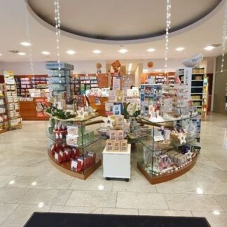 Innenansicht der Sonnen-Apotheke KG
